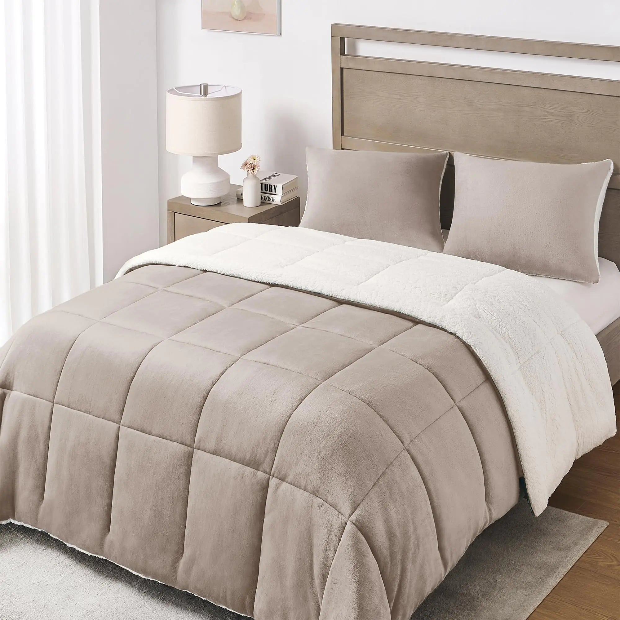 Fleece Sherpa Beyond Queen Size Comforter Set